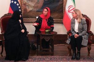Cilia Flores y Primera Dama de Irán abordaron temas de interés