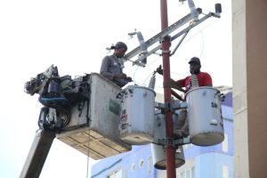 Continúan trabajos de recuperación en zonas afectadas de La Guaira