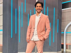 Daniel Elbittar presume éxito de personaje en "El amor invencible"