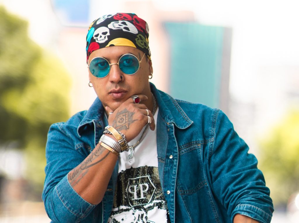 Deivi Williams promueve el merengue "Oye Ma"