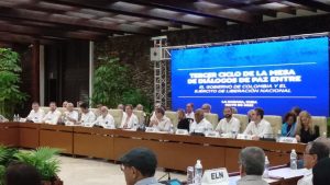 Posponen para este viernes el cierre del ciclo de diálogos entre Gobierno de Colombia y ELN