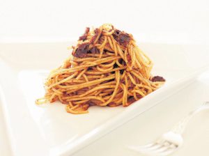 Espaguetis con anchoas - Últimas Noticias