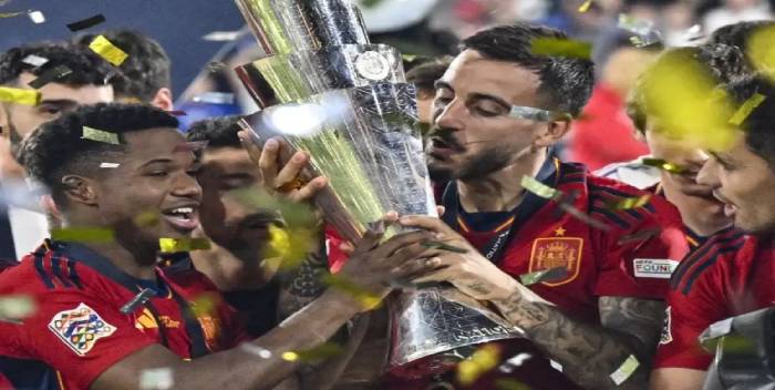 España superó a Croacia en penales y alza la copa de la Liga de Naciones