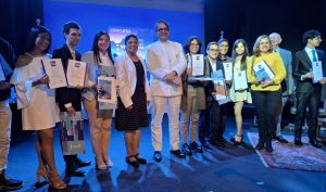 el futuro está reflejado en el rostro de los jóvenes participantes de Prospectiva 2035