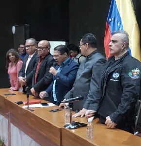 Fiscal General recibió Premio Municipal Doctor Carlos Escarrá