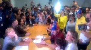 'Lo primero que haré es subir pensiones y sueldo'