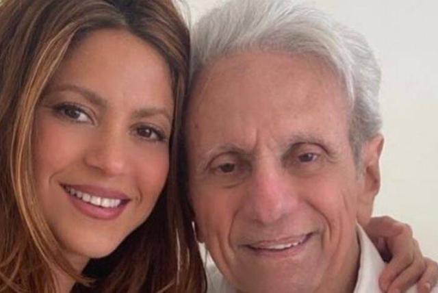 Shakira regresa a Colombia para cuidar a su padre gravemente enfermo ????????????