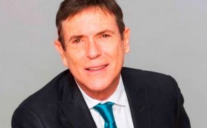 Operaron a Carlos Mata de un carcinoma en la nariz ????????