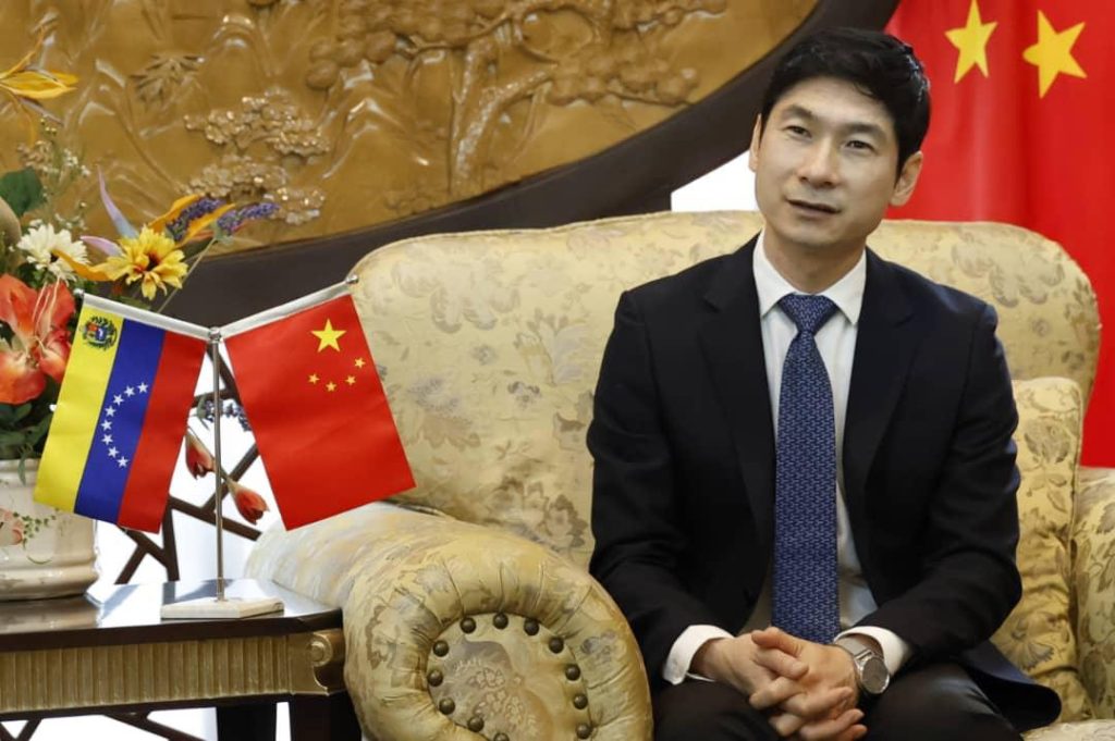 Lan Hu: China apoya a Venezuela contra las sanciones, la injerencia y la hegemonía