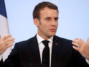 Macron pidió a los padres que “no dejen” protestar a sus hijos