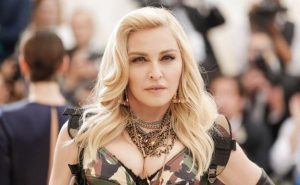 Madonna es hallada inconsciente y suspende su gira
