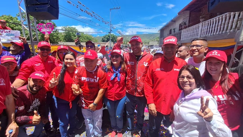 Militantes del Psuv marcharon en apoyo a Maduro en Lara