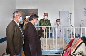 Petro y el ministro de Defensa visitan a niños rescatados de la selva