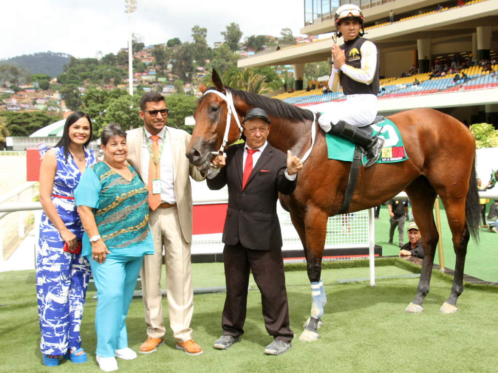 Ramón García regresó a la senda del triunfo