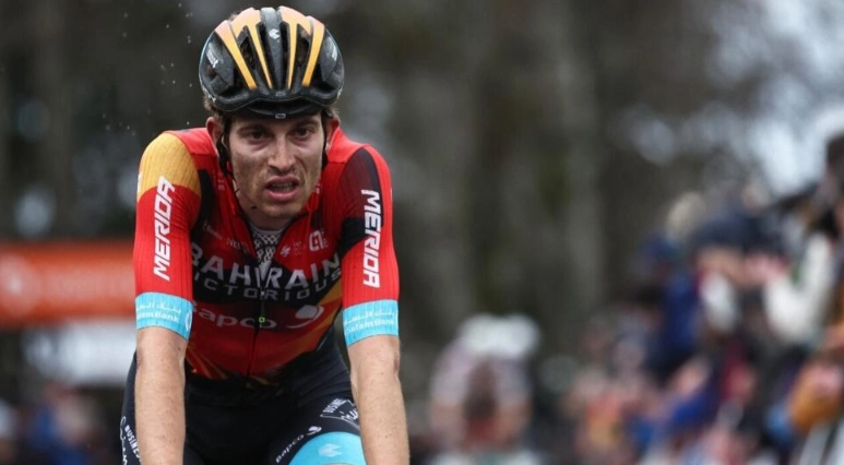 Muere el ciclista Gino Mäder tras sufrir una caída en el Tour de Suiza