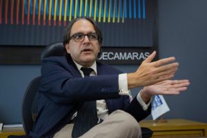 El segundo semestre de este año será «todo un reto» y se estima habrá «una tenue» recuperación de la economía