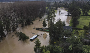 Miles de damnificados dejan las lluvias en el centro de Chile