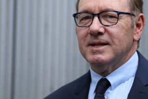 Kevin Spacey es declarado inocente por cargos de agresión sexual