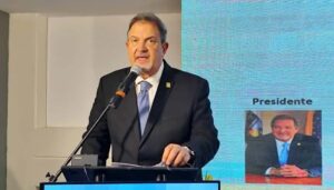 Adán Celis: Venezolano que quiere sanciones es un loco