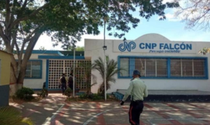 Un ladrón irrumpió en la sede del CNP-Falcón y agredió a la secretaria