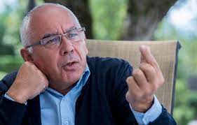 Denuncian maniobras de la UE contra el país