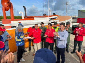 Desde Tucacas zarpó primera embarcación rumbo a la isla de Bonaire