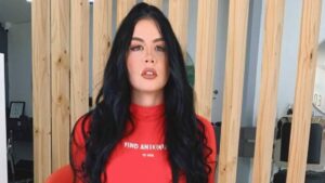 Diosa Canales dejó en evidencia su zona íntima con todo y vello púbico