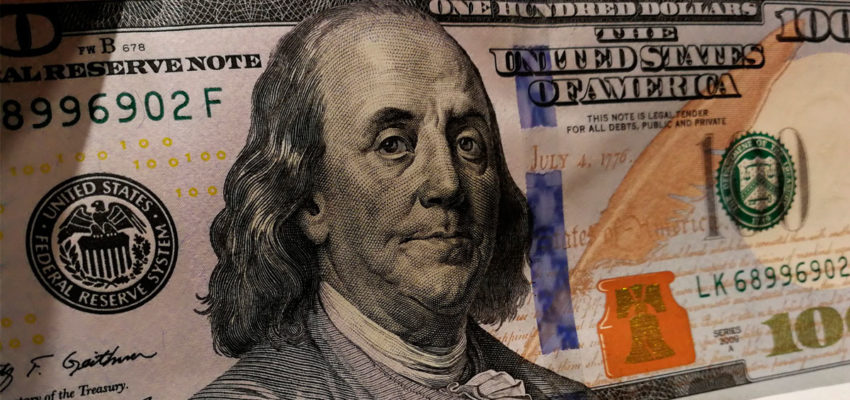 Pronostican una devaluación del dólar frente a monedas de Europa y América Latina