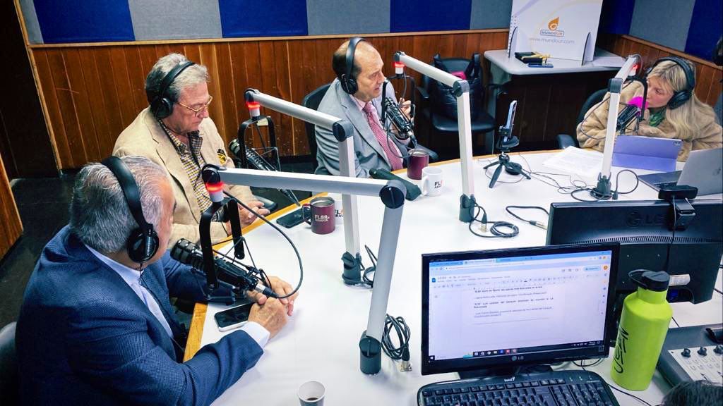 Empresarios, académicos, consultores y analistas coinciden en la urgencia del desmontaje de las sanciones internacionales