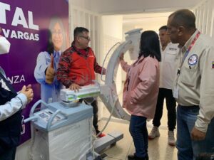 Entregan equipo quirúrgico de alta complejidad en Hospital de Cagua