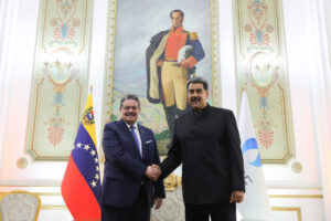 Maduro se reunió con el secretario general de países exportadores de gas