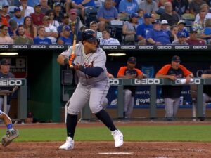 Miggy no se detiene y sigue acechando récords