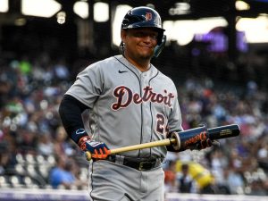 Miguel Cabrera hace historia en cada turno