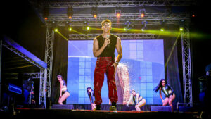 Mota conquistó al público con su talento