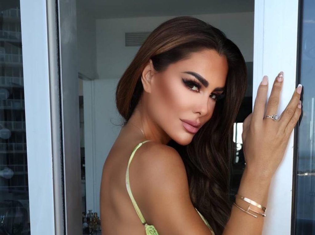 Ninel Conde reaccionó a burlas por cantar mal tema de RBD