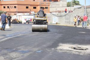 Rehabilitado el paso vehicular hacia Chichiriviche en La Guaira