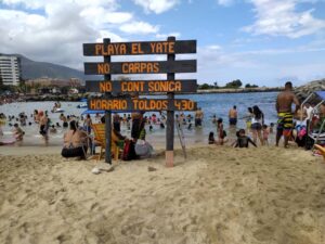 Reordenan los servicios de la playa El Yate