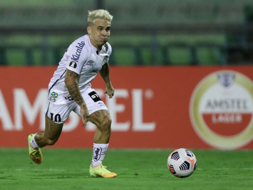 Soteldo vive un momento complicado con Santos