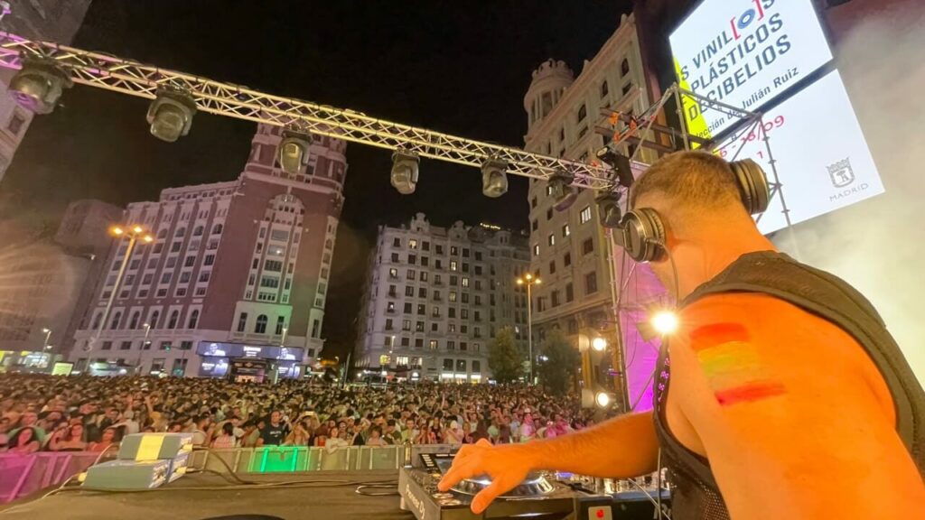 Dj Jonathan Rangel pone a bailar a los Europeos