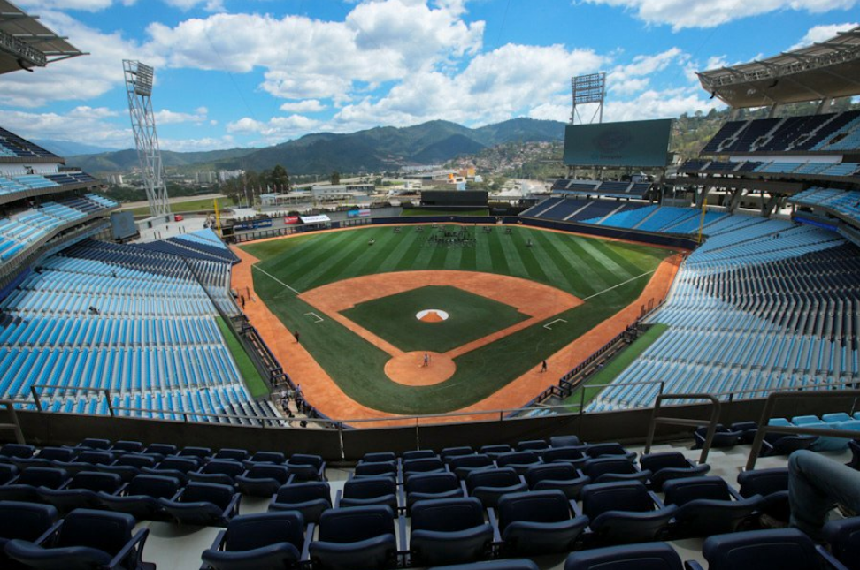 ¡Oficial! Leones jugará en el Monumental Simón Bolivar