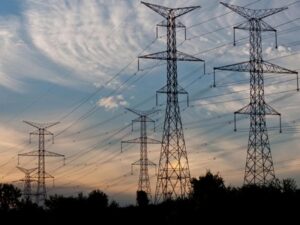 Lula firma decreto para restablecer la interconexión eléctrica entre Brasil y Venezuela