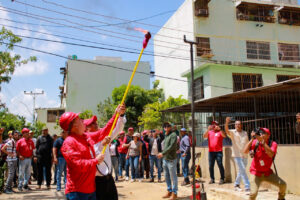 Atienden comunidad de Fundasucre en Cumaná con el 1x10