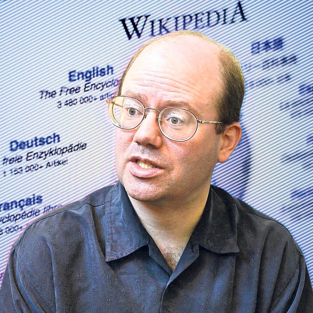 Cofundador de Wikipedia denuncia manipulación del portal por la CIA