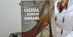 Jesús Armas, Antero Alvarado y Juan Szabo presentaron el libro "Energía y Dignidad Humana" repensando el tema energético venezolano