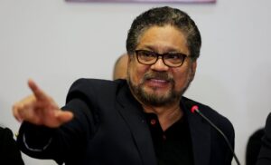Iván Márquez afirma en un audio que está vivo