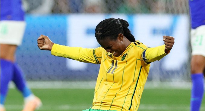 Brasil empata y queda fuera del Mundial Femenino de Fútbol por primera vez en 28 años