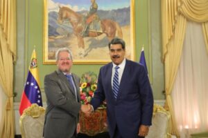 Francia normalizó sus relaciones con Venezuela