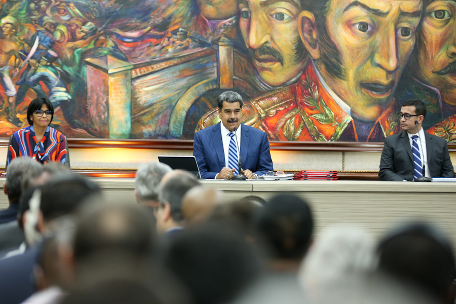Maduro: Siento consternación por el asesinato de Villavicencio en Ecuador