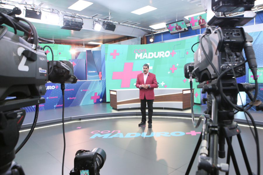 Maduro ordena reestructuración completa del sistema de medios públicos