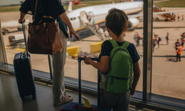 Los requisitos legales para viajar adentro y fuera de Venezuela con menores de edad